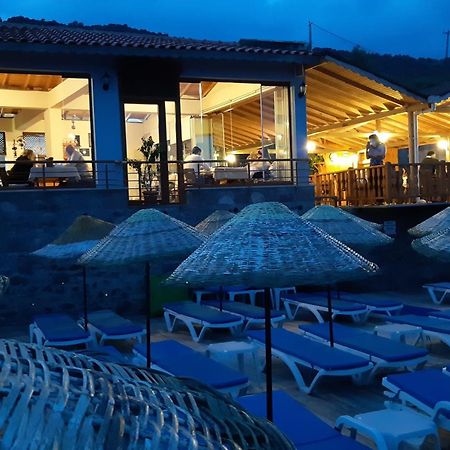 Sokakagzi Assos Nazan Motel Restoran Beach المظهر الخارجي الصورة