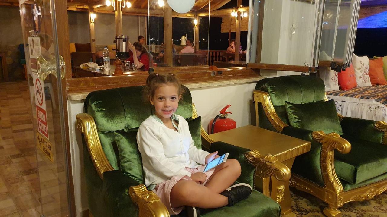 Sokakagzi Assos Nazan Motel Restoran Beach المظهر الخارجي الصورة