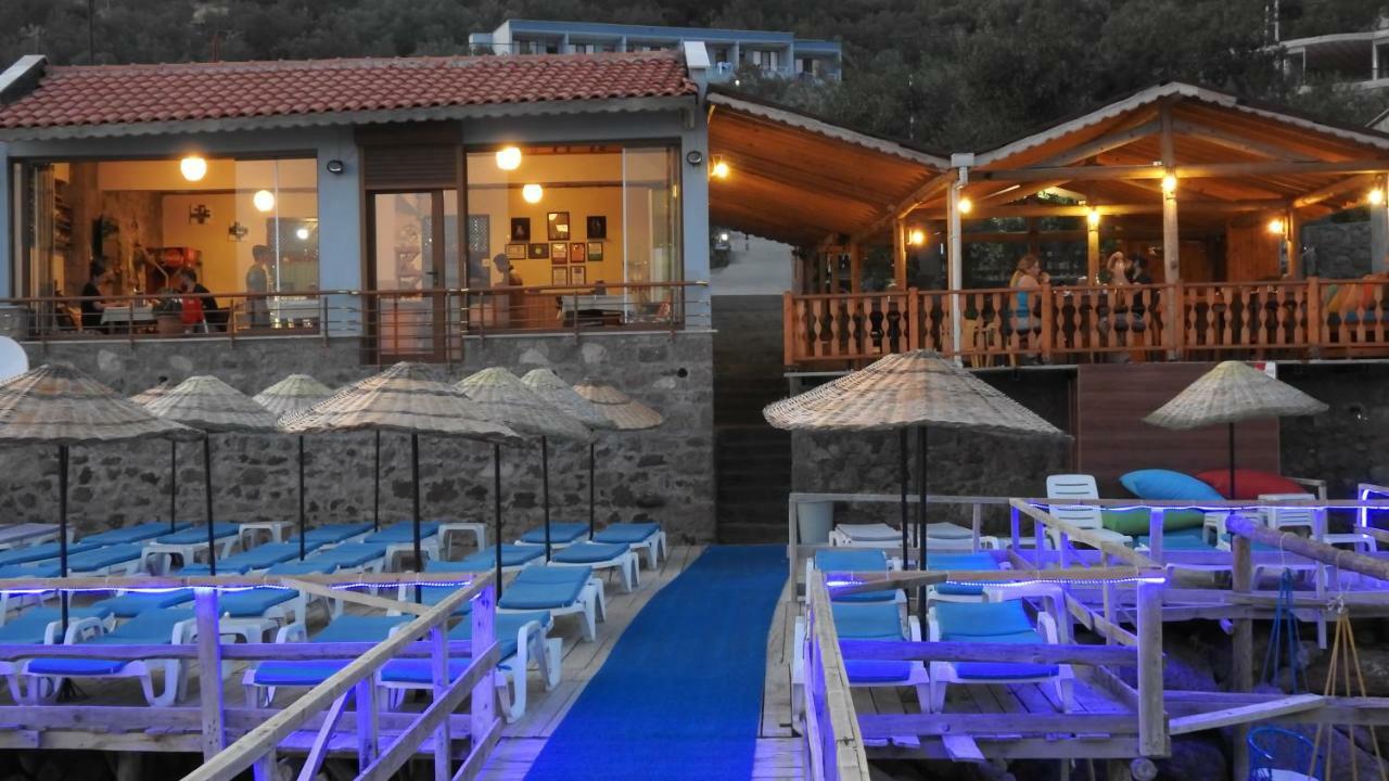 Sokakagzi Assos Nazan Motel Restoran Beach المظهر الخارجي الصورة